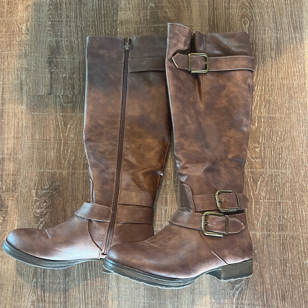 Women's boots